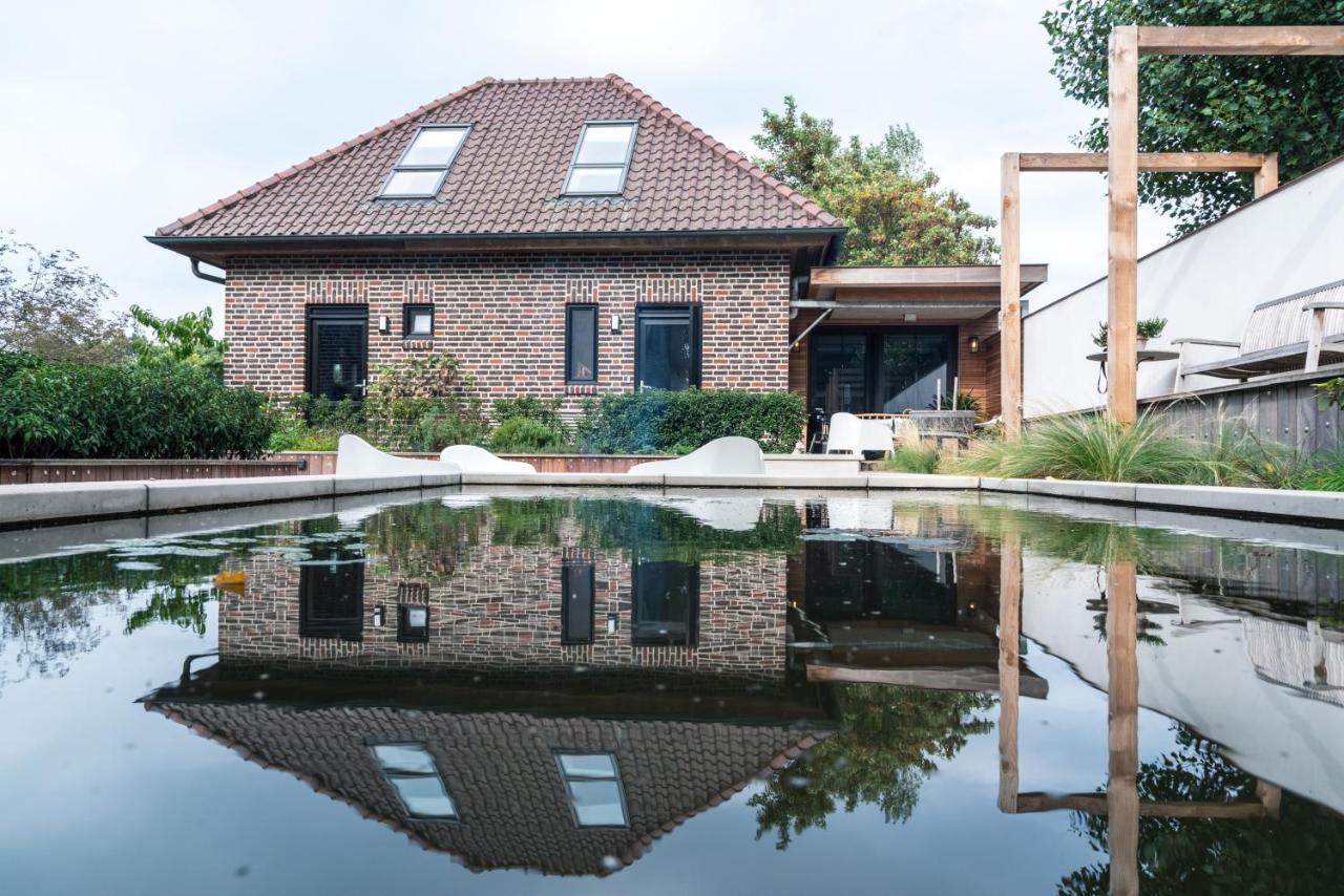 Loft 8 Linden Villa Bagian luar foto