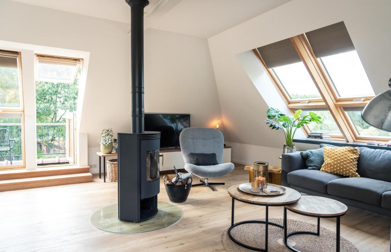 Loft 8 Linden Villa Bagian luar foto