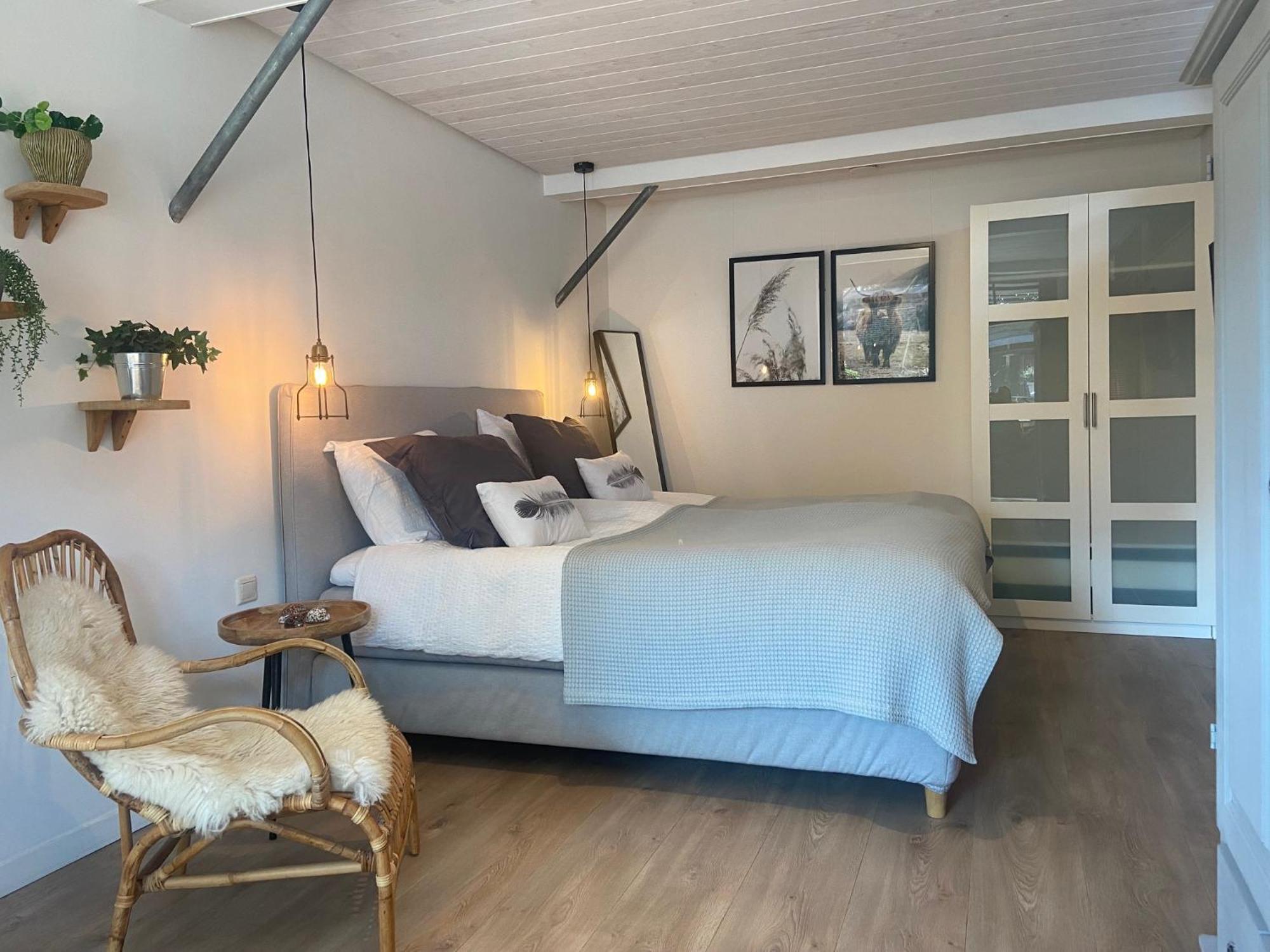 Loft 8 Linden Villa Bagian luar foto