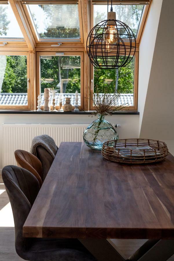 Loft 8 Linden Villa Bagian luar foto